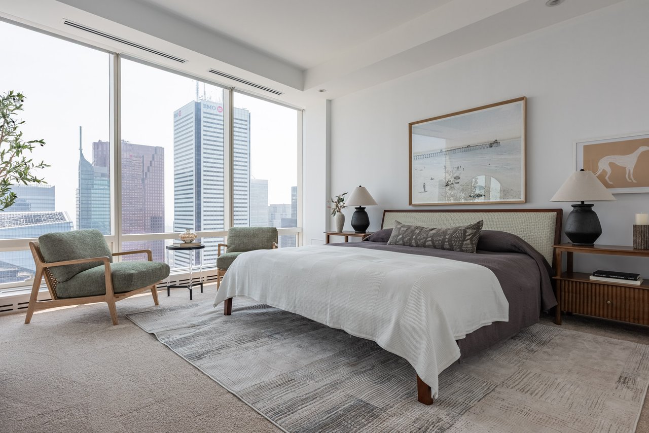 Suite 6104- 180 University Avenue