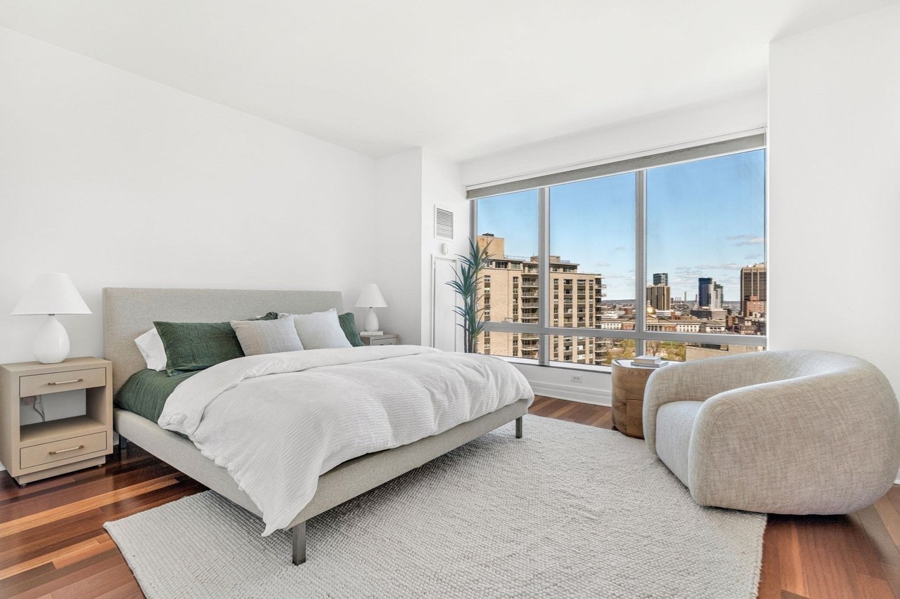 1 Avery Street - #24D