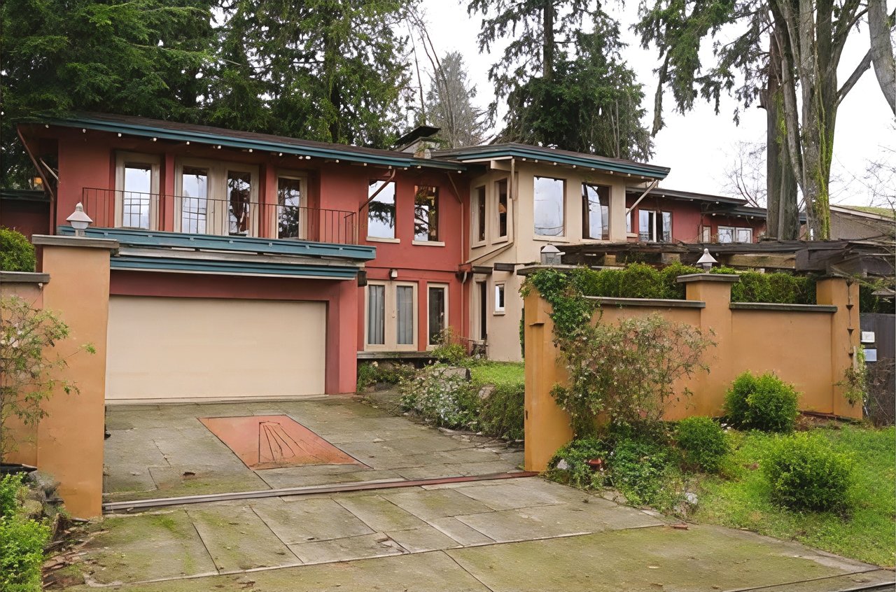 971 Baycrest Dr