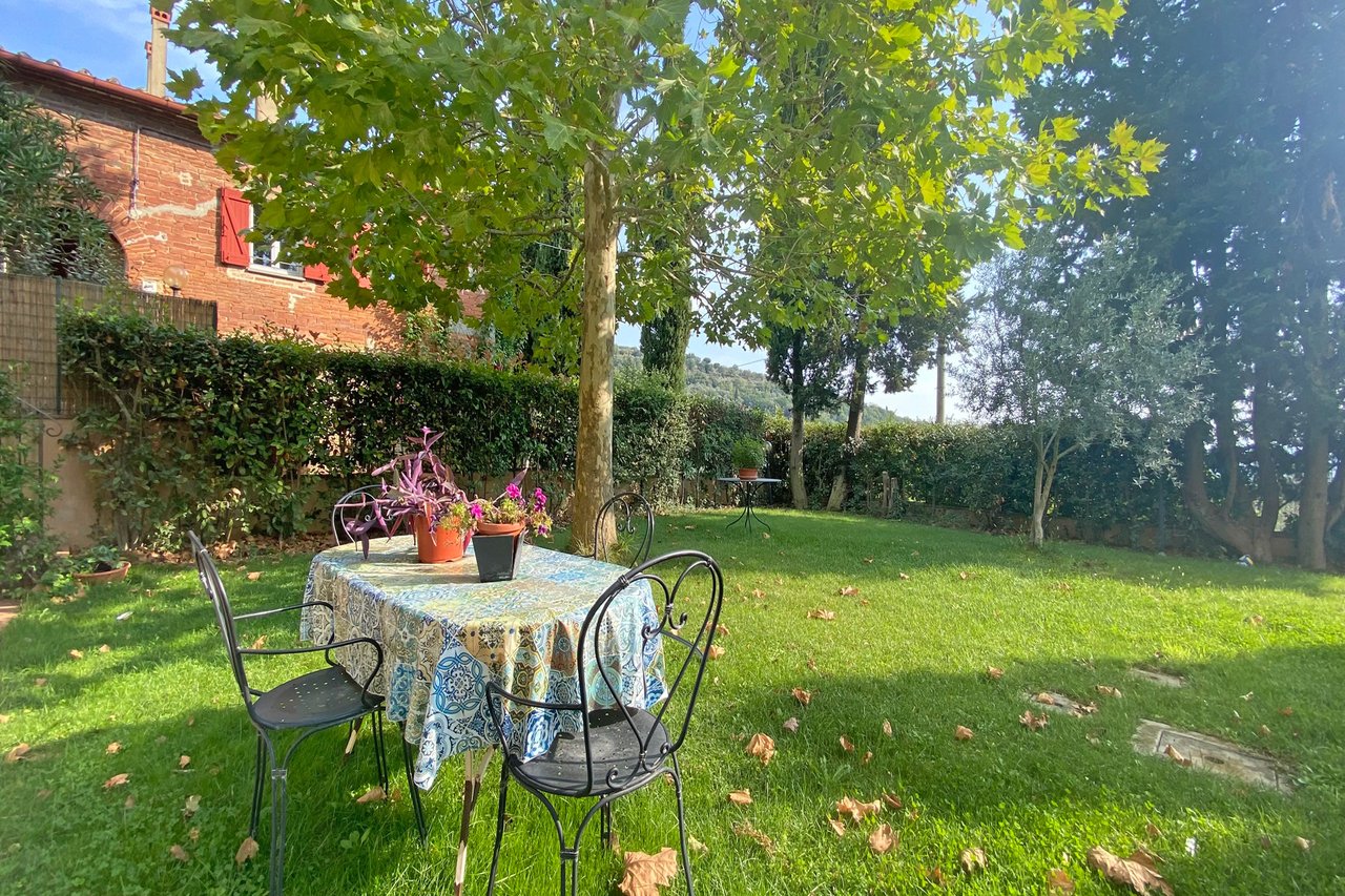 Delightful country house for sale in Castiglion Fiorentino, Arezzo