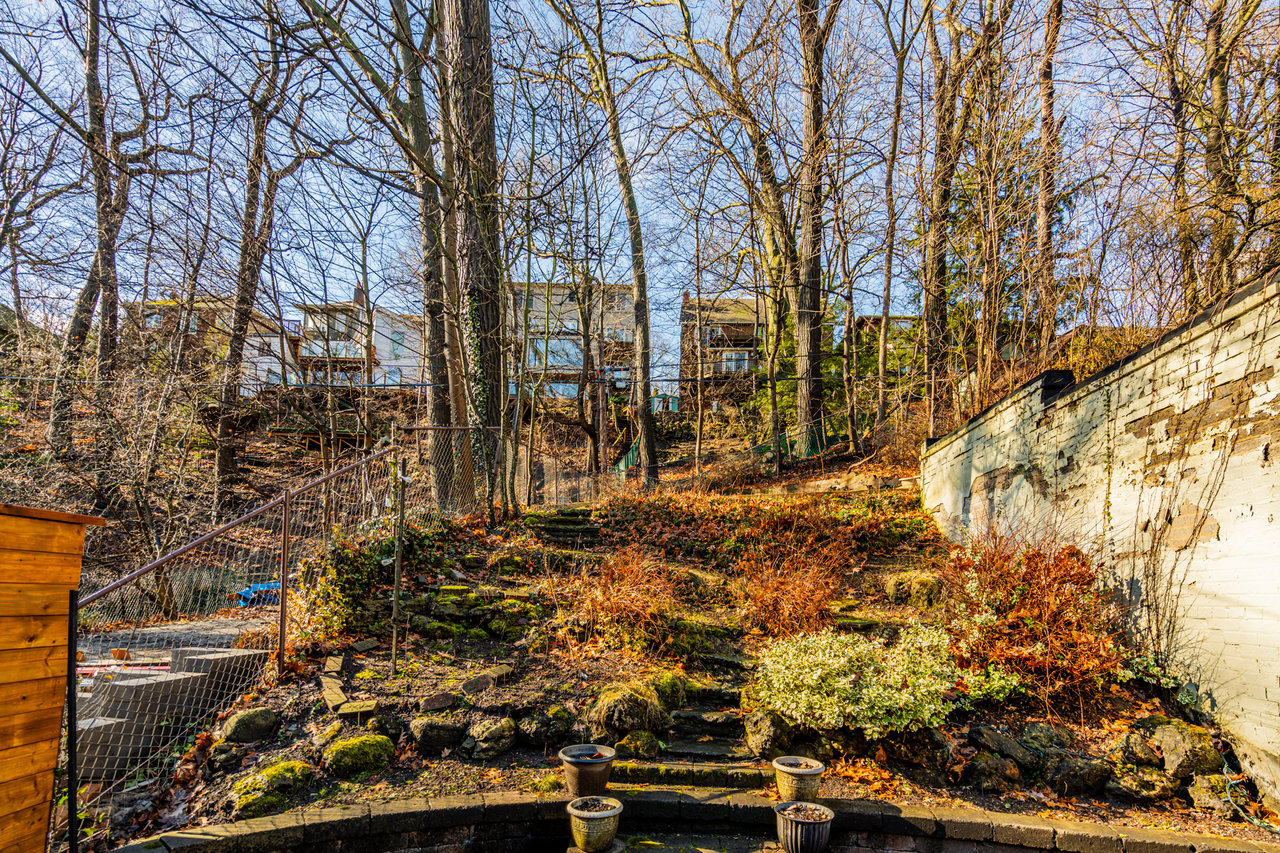 172 Neville Park Blvd