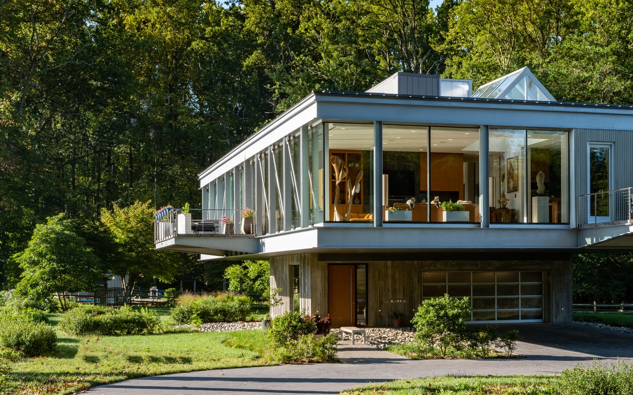Modern Luxury Meets Historic Charm: Riverscape and Architectural Design Trends in Bucks County & Philadelphia | B&B Luxury Properties