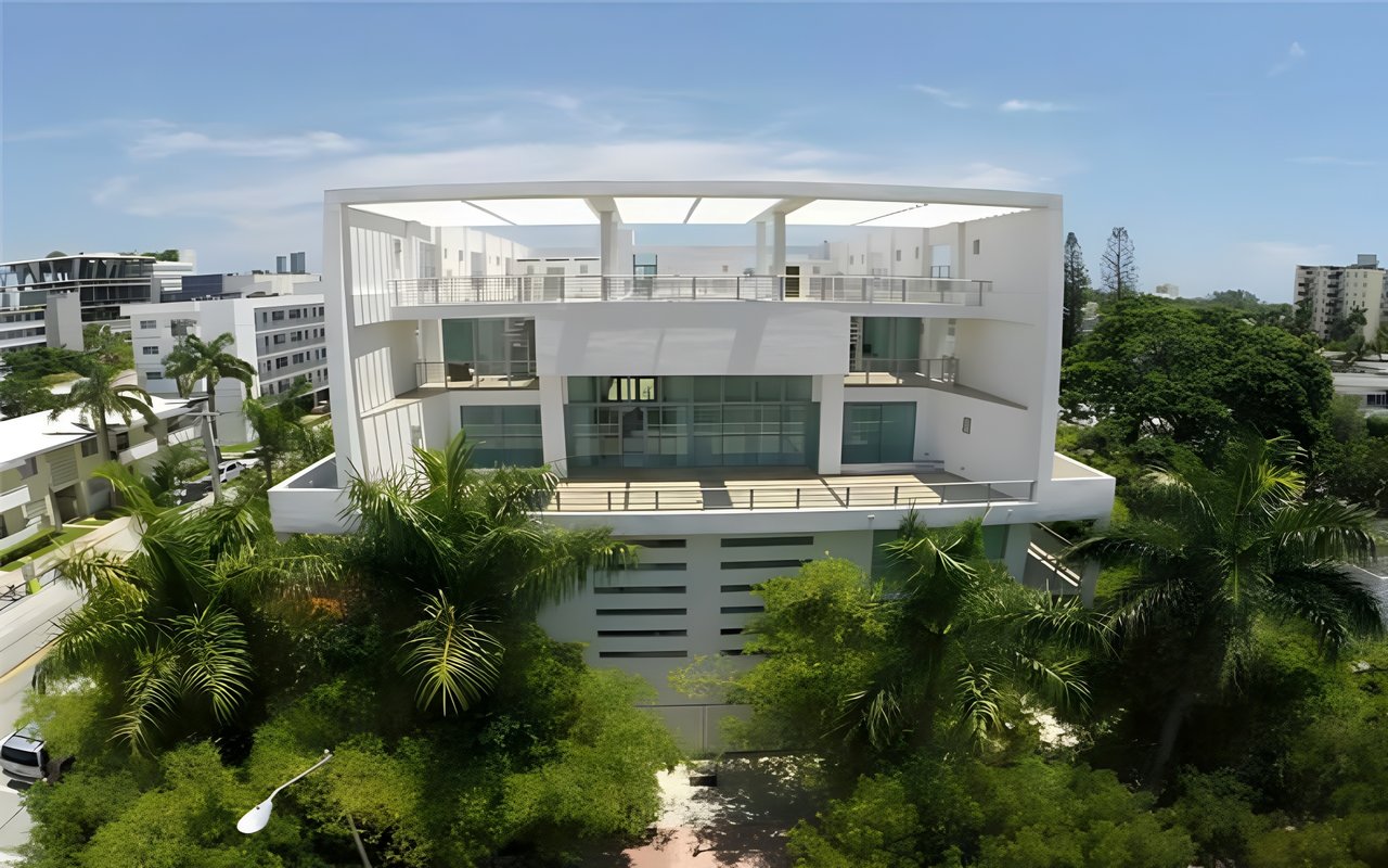 Step Into a Fabulous Bay Road Penthouse