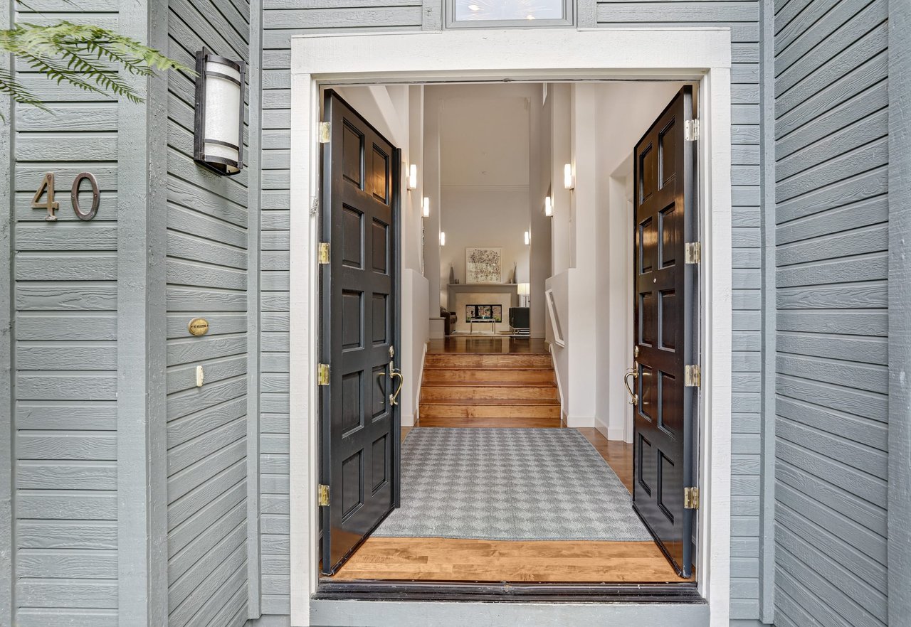 40 Cypress Hollow