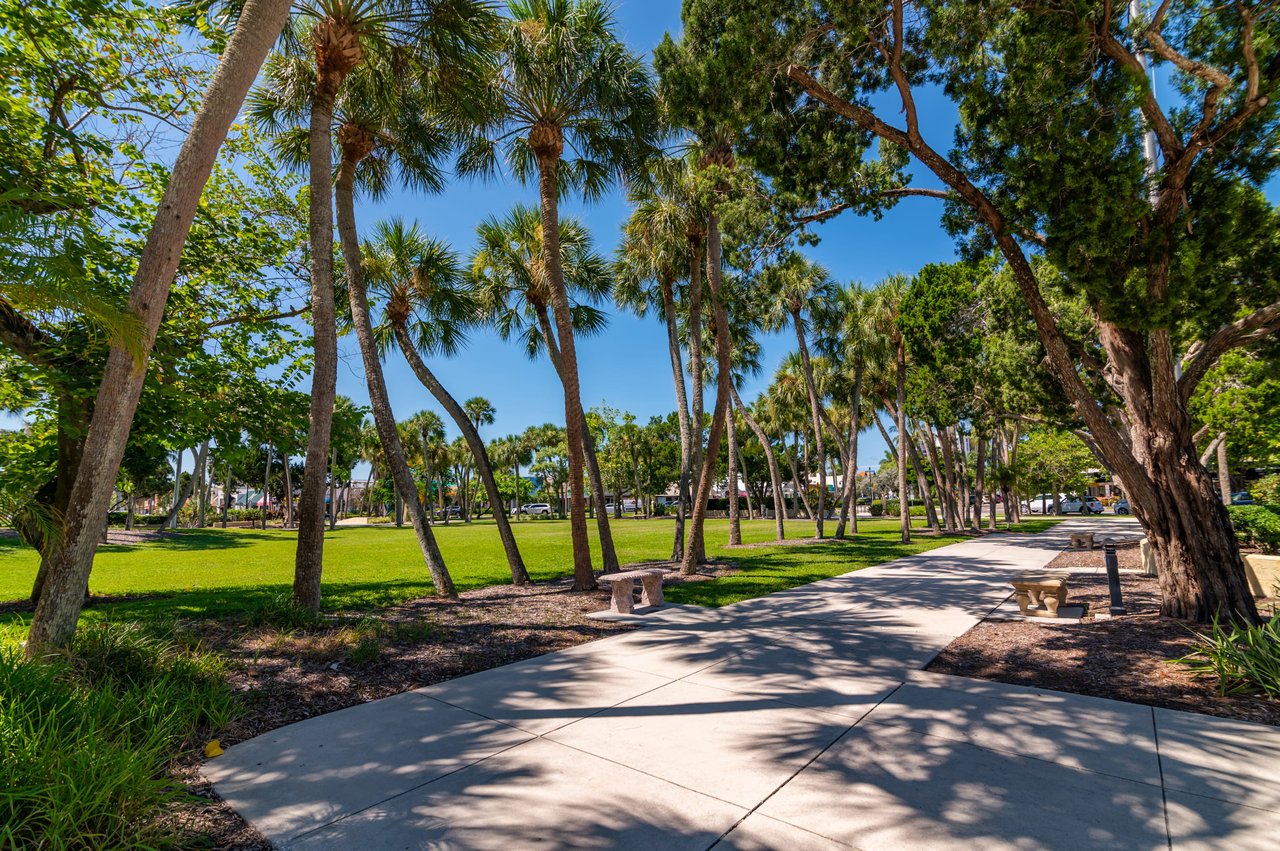 280 Golden Gate Point PH 2