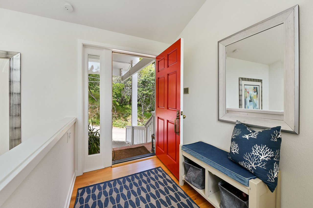  483 Green Glen Way