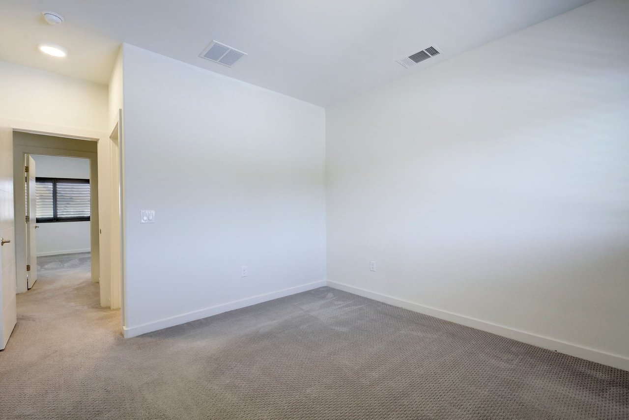 7805 Cooper Ln,# 304