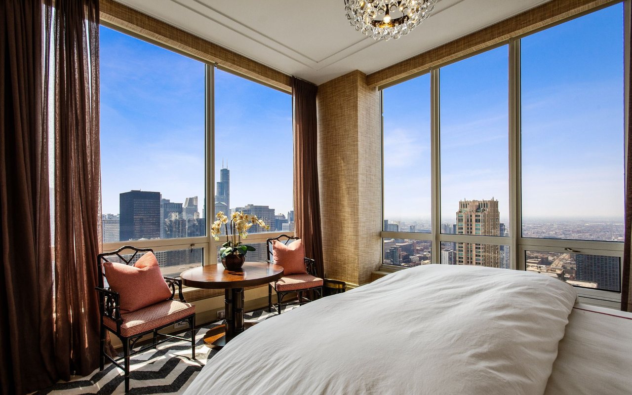 55 E Erie St, #5401 