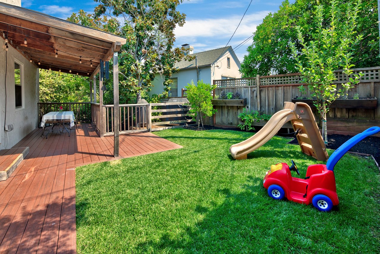 25 Hawthorne Avenue, San Anselmo