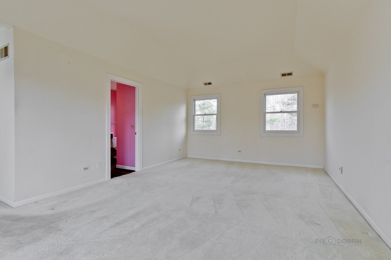 Classic Lake Bluff Tangley Oaks Home