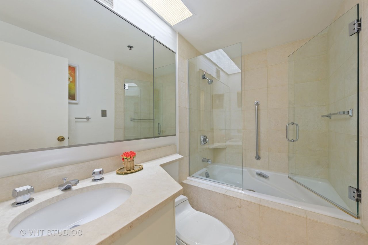 100 E Huron St #2401
