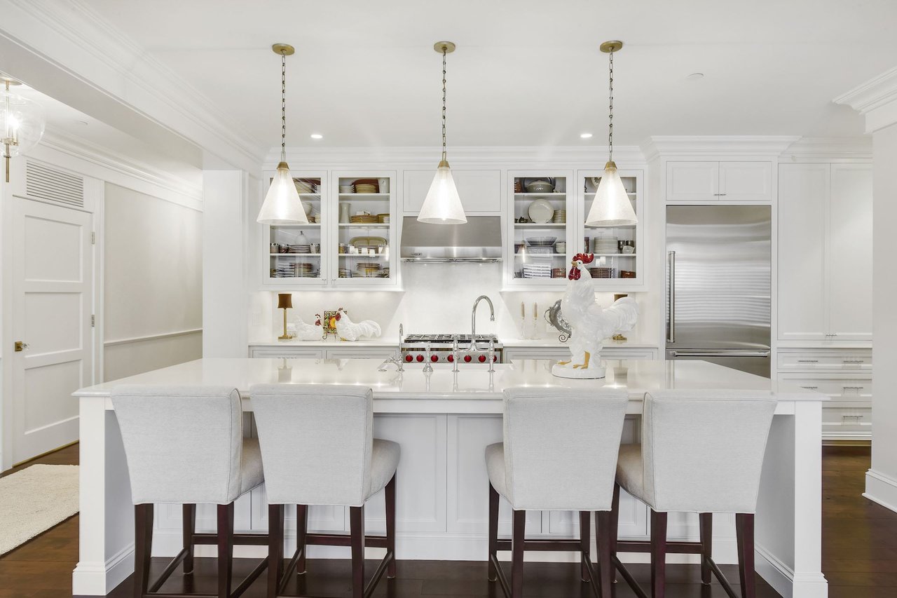 240 Minnetonka Ave S, 203, Wayzata