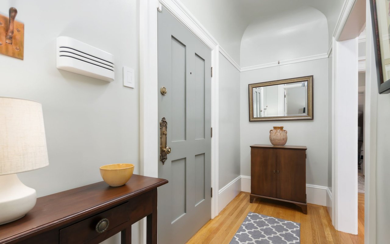 1317 Hyde St, #1