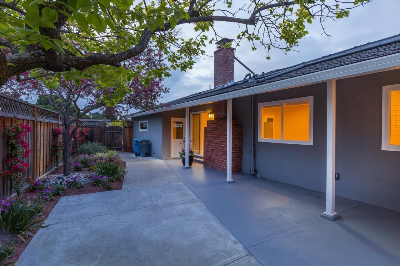 10481 Creston Drive