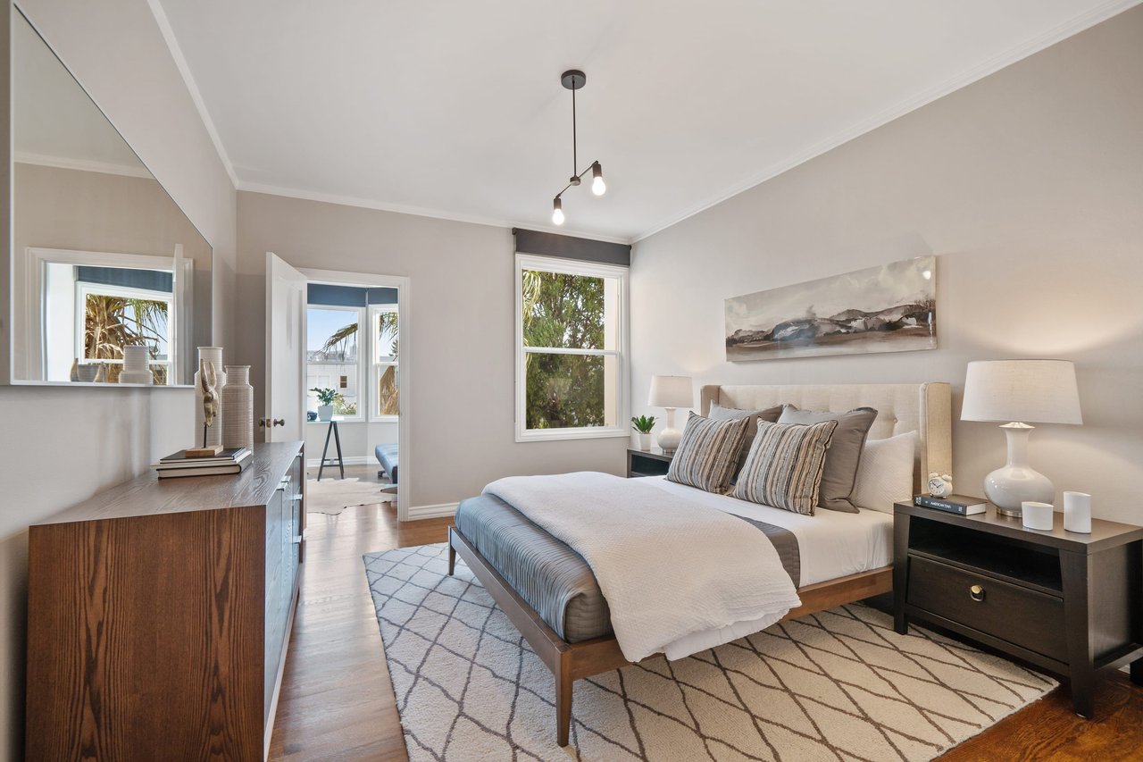 EXCEPTIONAL MARINA HOME