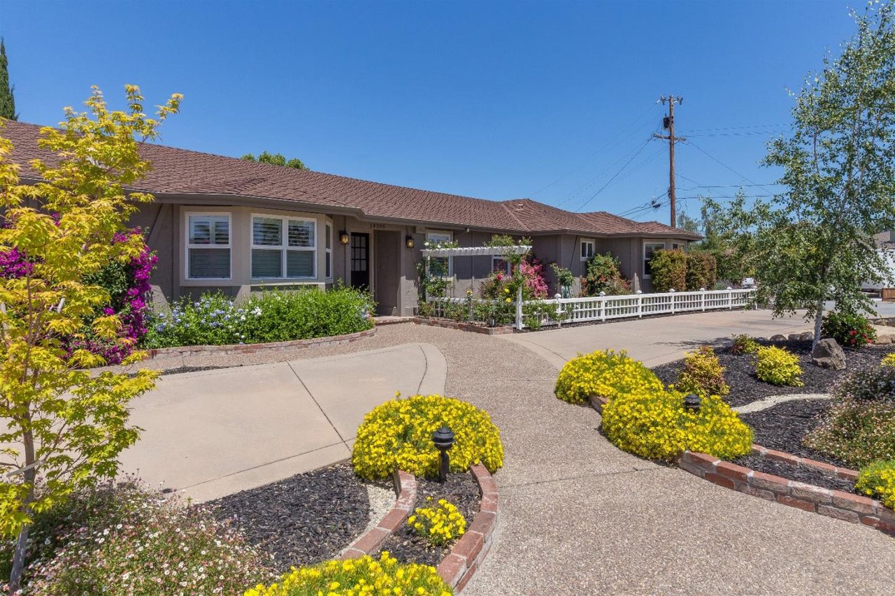 14305 Holden Court