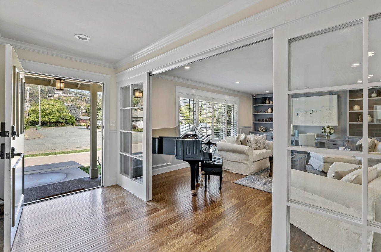 12 Loma Linda Rd