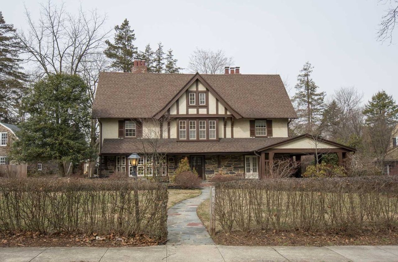 9 Colwyn Ln