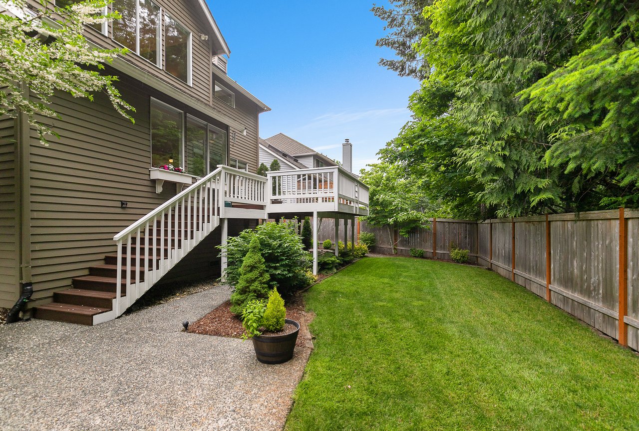 Rare Klahanie Offering on Private Greenbelt!