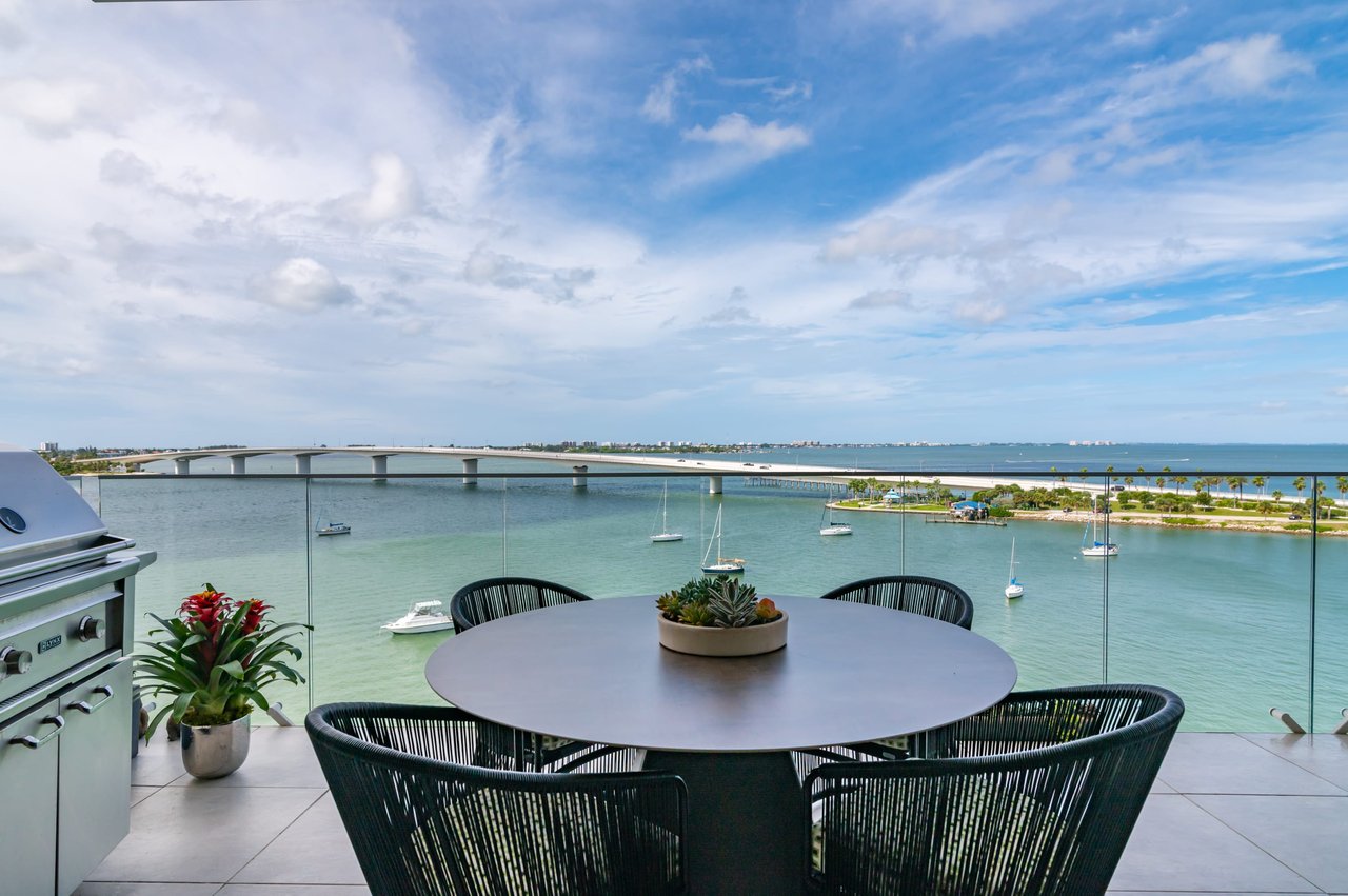 280 Golden Gate Point PH 2