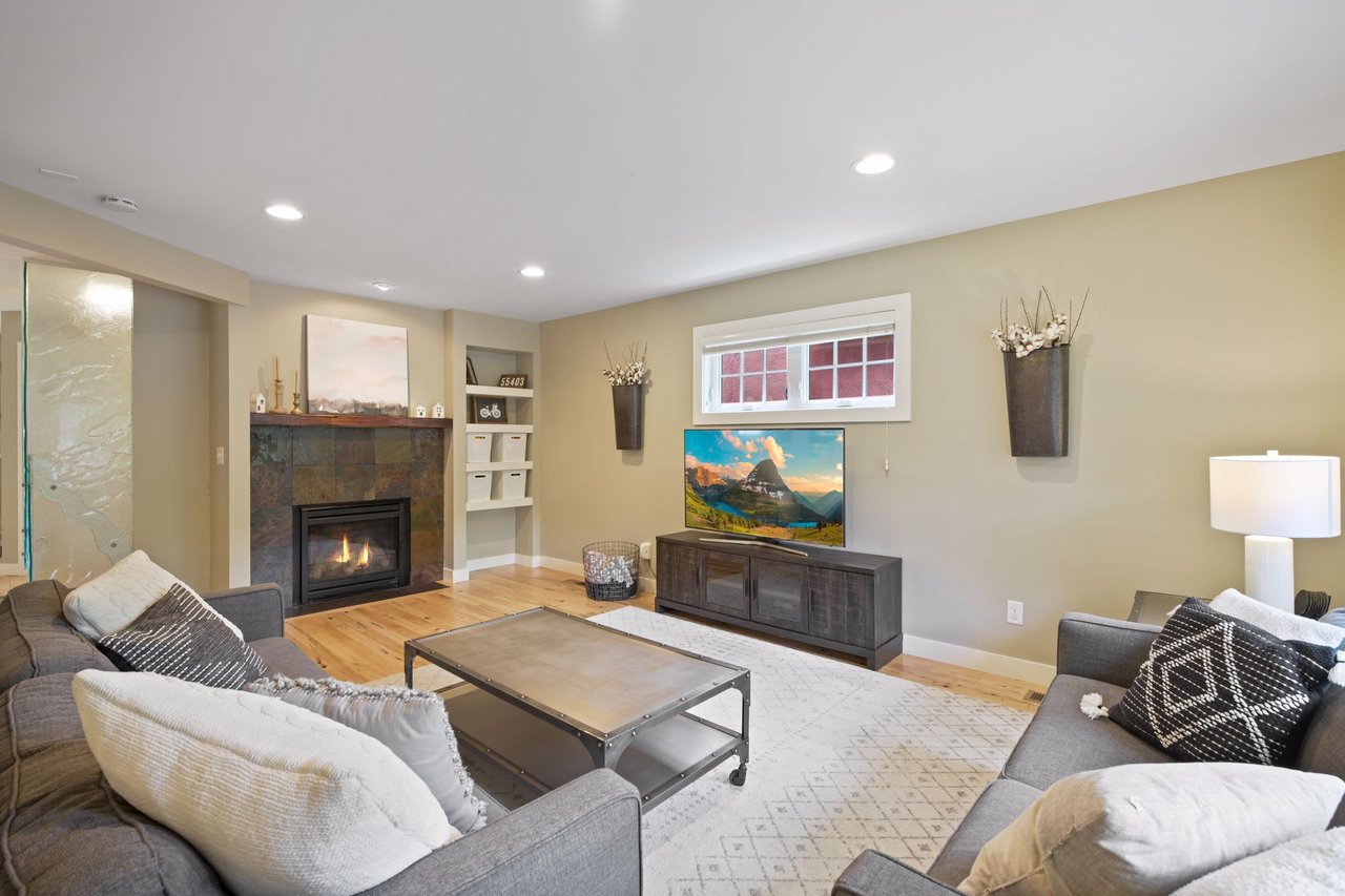 441 Upton Ave S, Minneapolis