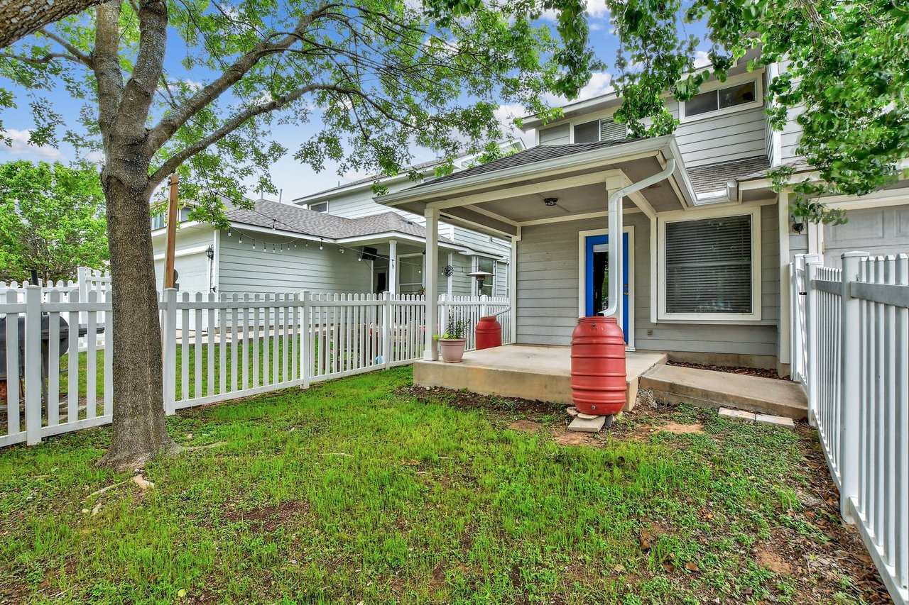 185 Sampson, Kyle, Texas 78640