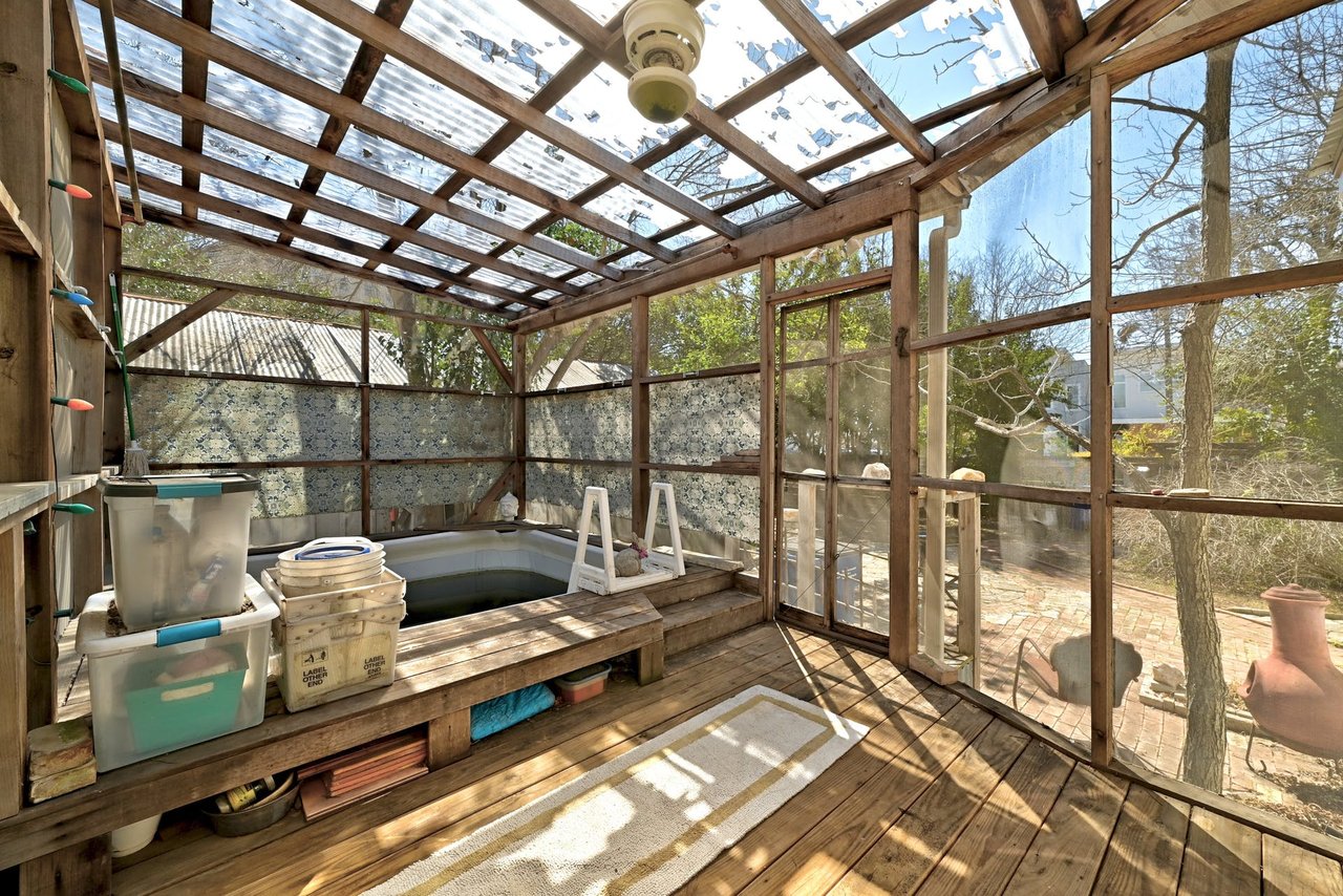 4905 Lynndale Dr, Austin, Texas 78756