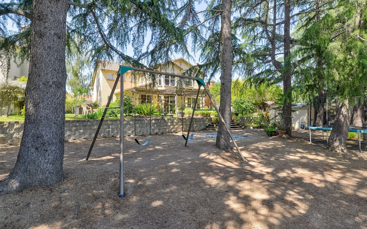 5747 Chambertin Dr
