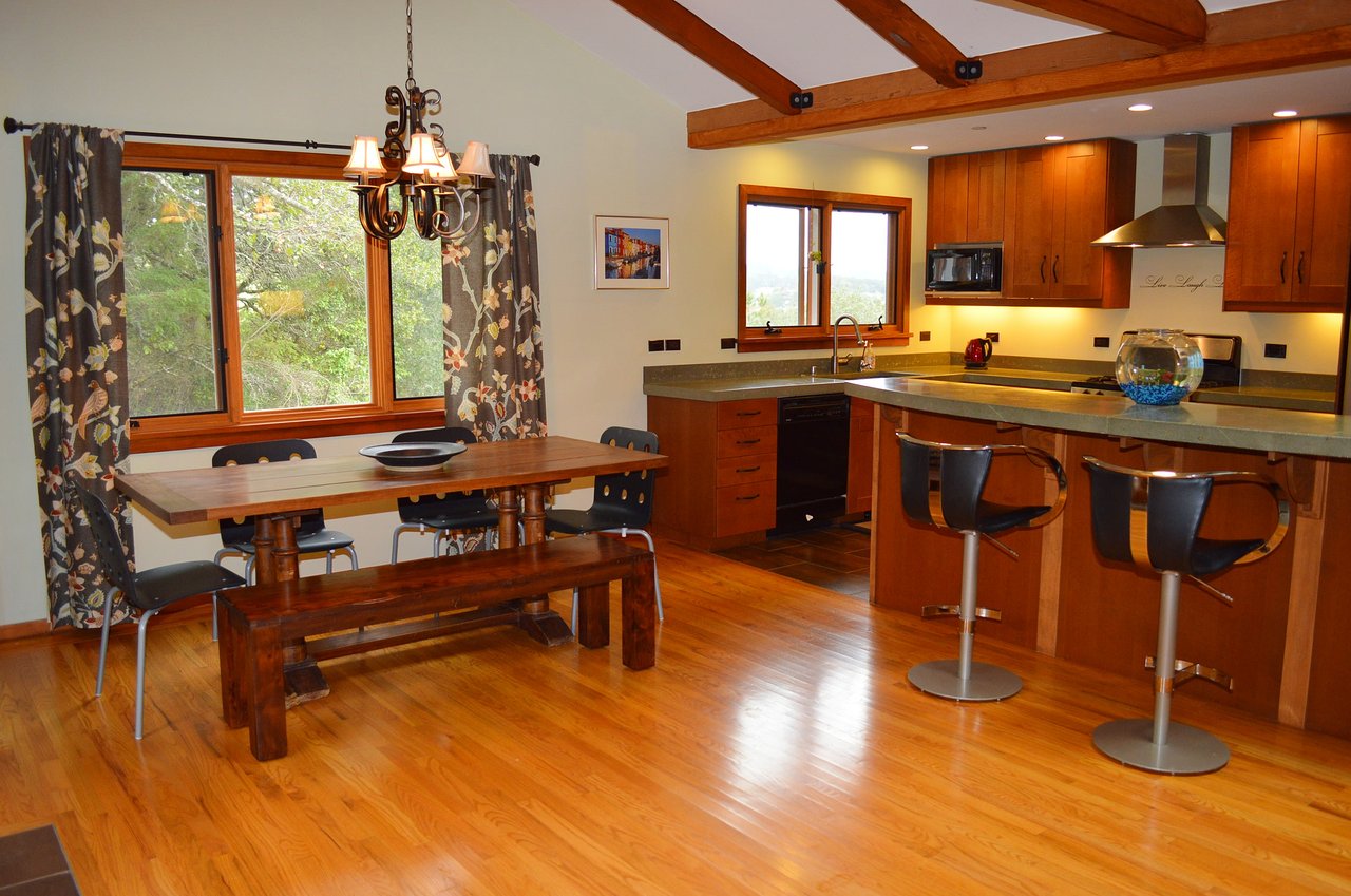 145 Ridgeway Avenue, Fairfax