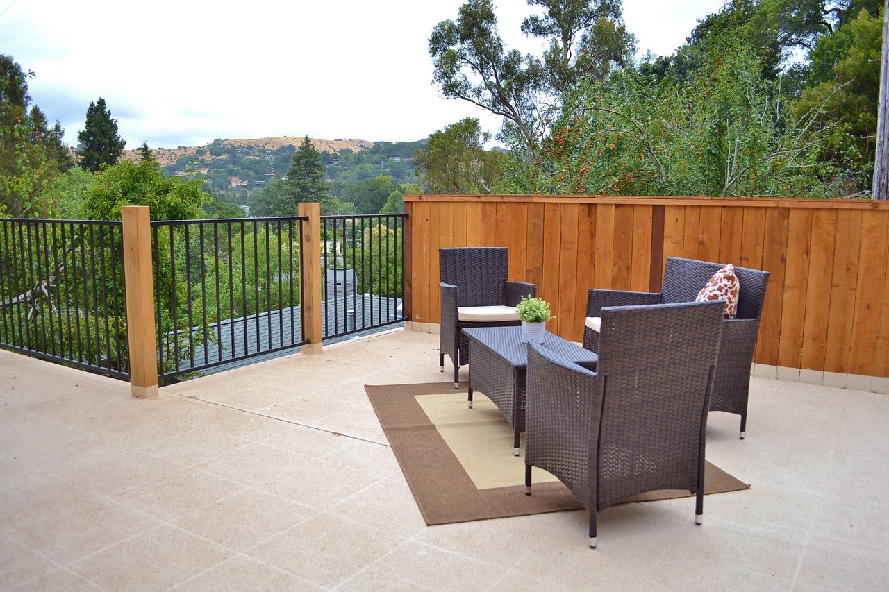 21 Forrest Avenue, San Anselmo