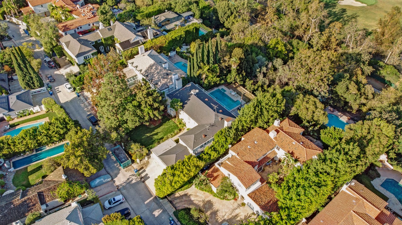 854 Birchwood Drive