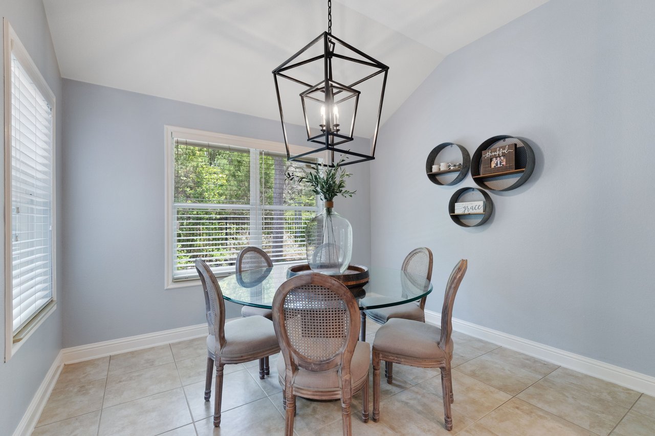 1204 Andrew CV