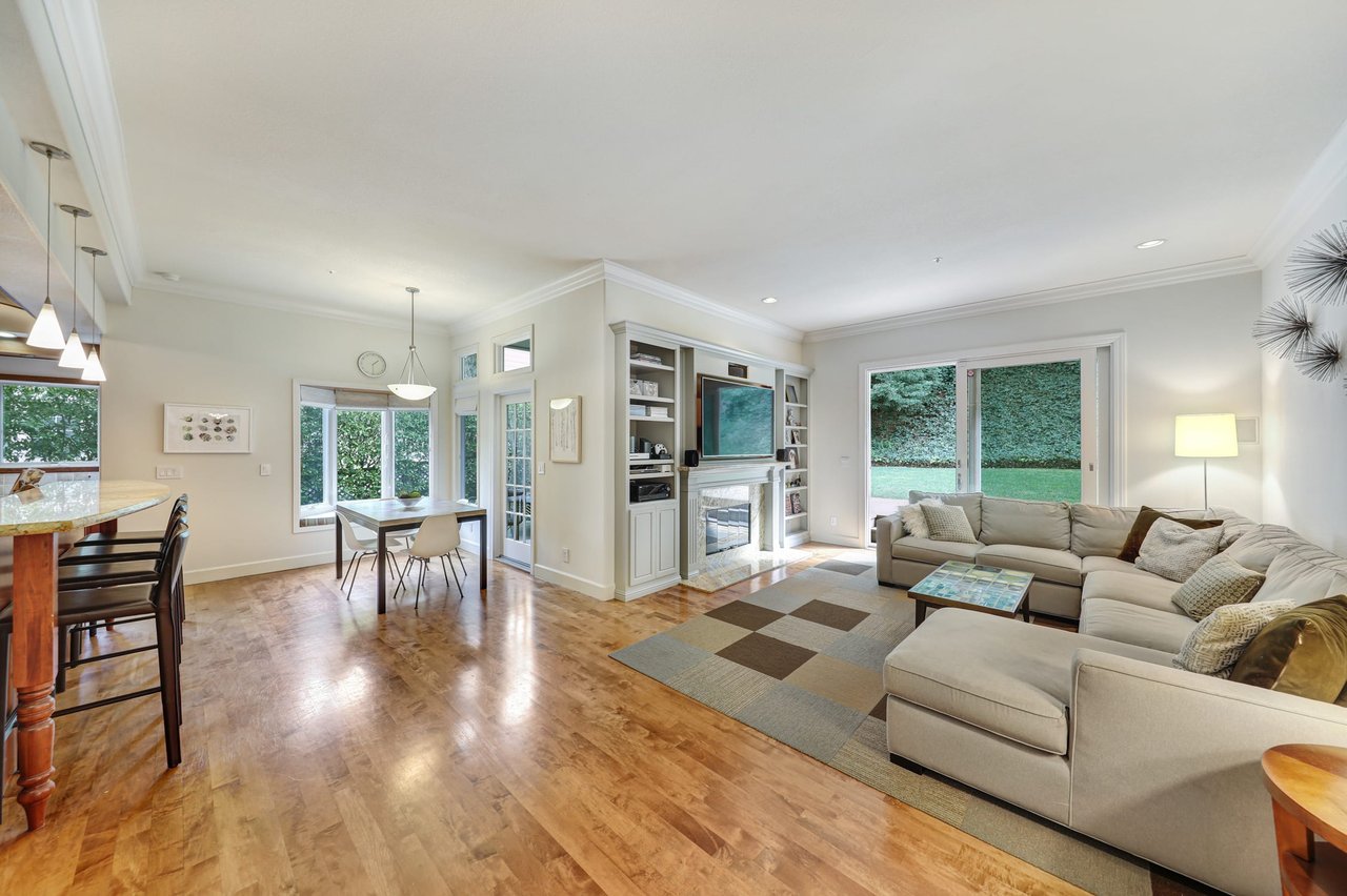 40 Cypress Hollow