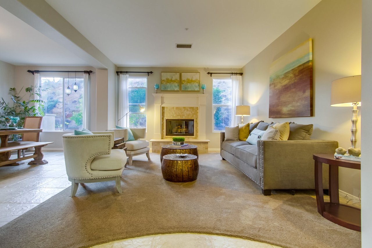 781 Vista Point Cir