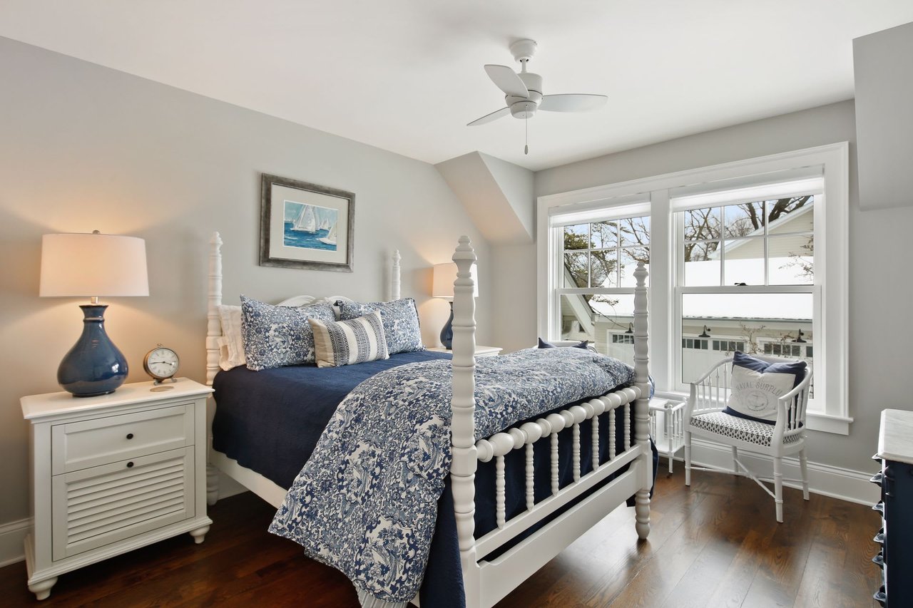 141 West Lake Street, Excelsior
