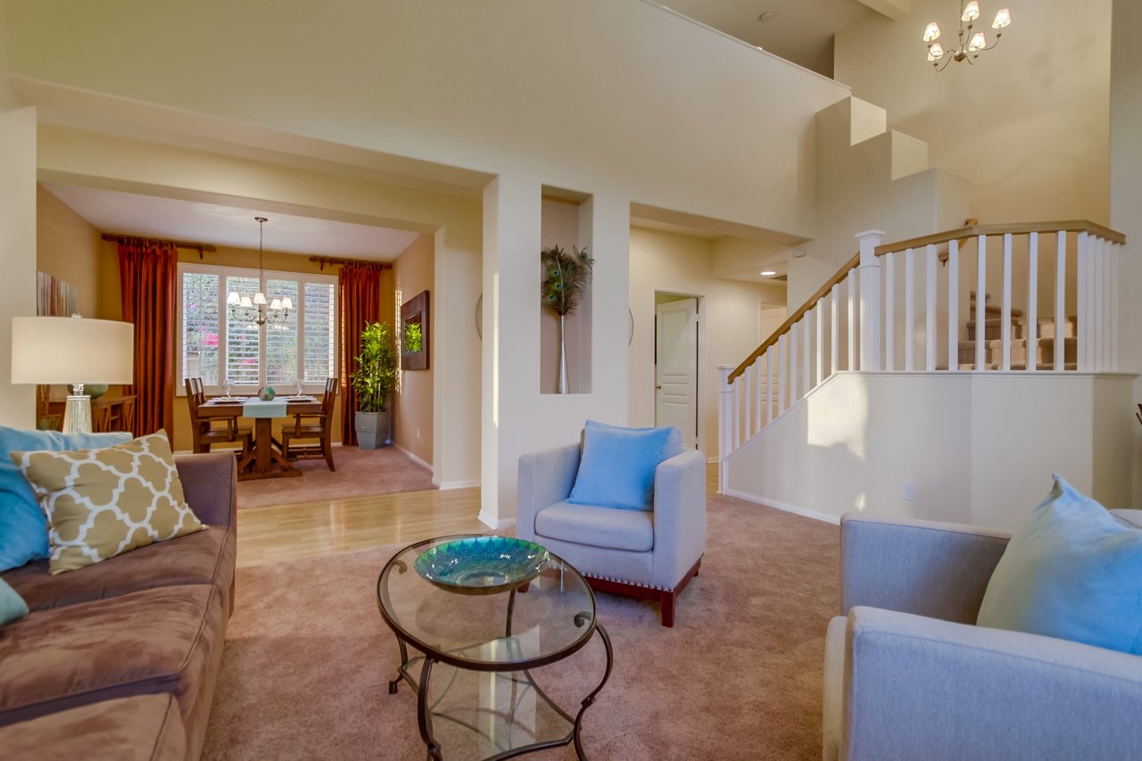 3553 Bluff Ct
