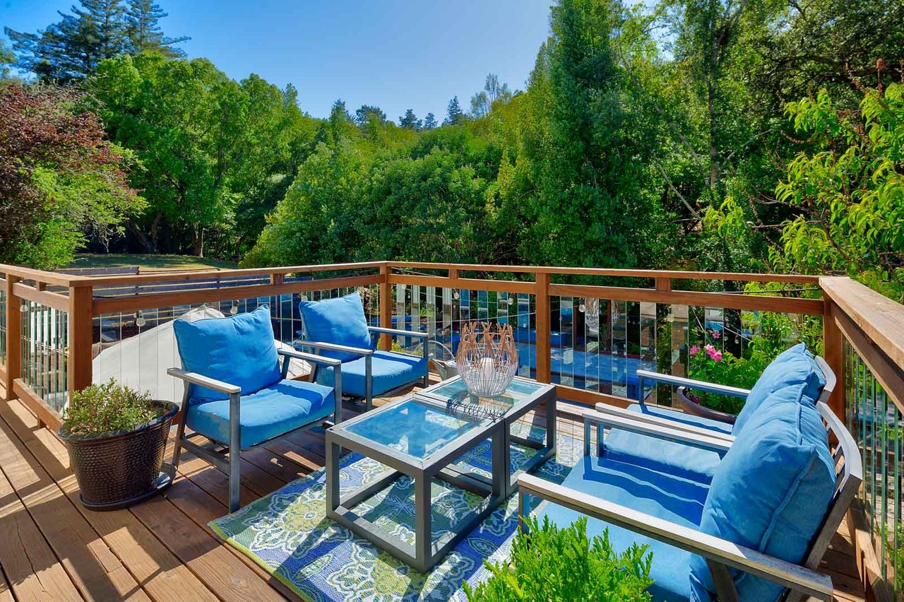 60 Oak Grove Avenue, Woodacre