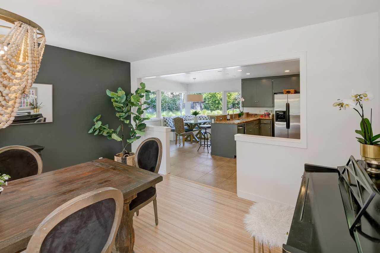 1349 Butterfield Road