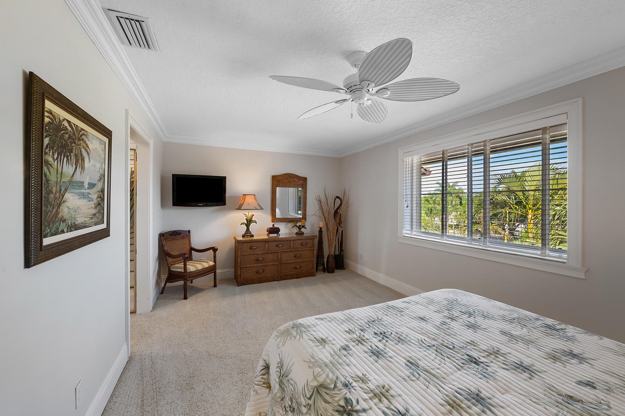 300 Captain's Walk, Unit 111