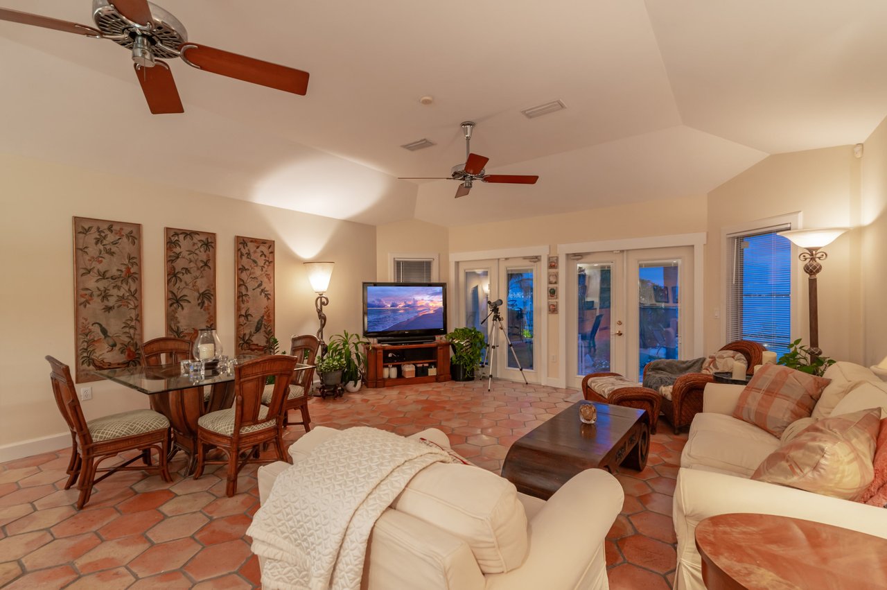 Prestigious Address in Lido Shores