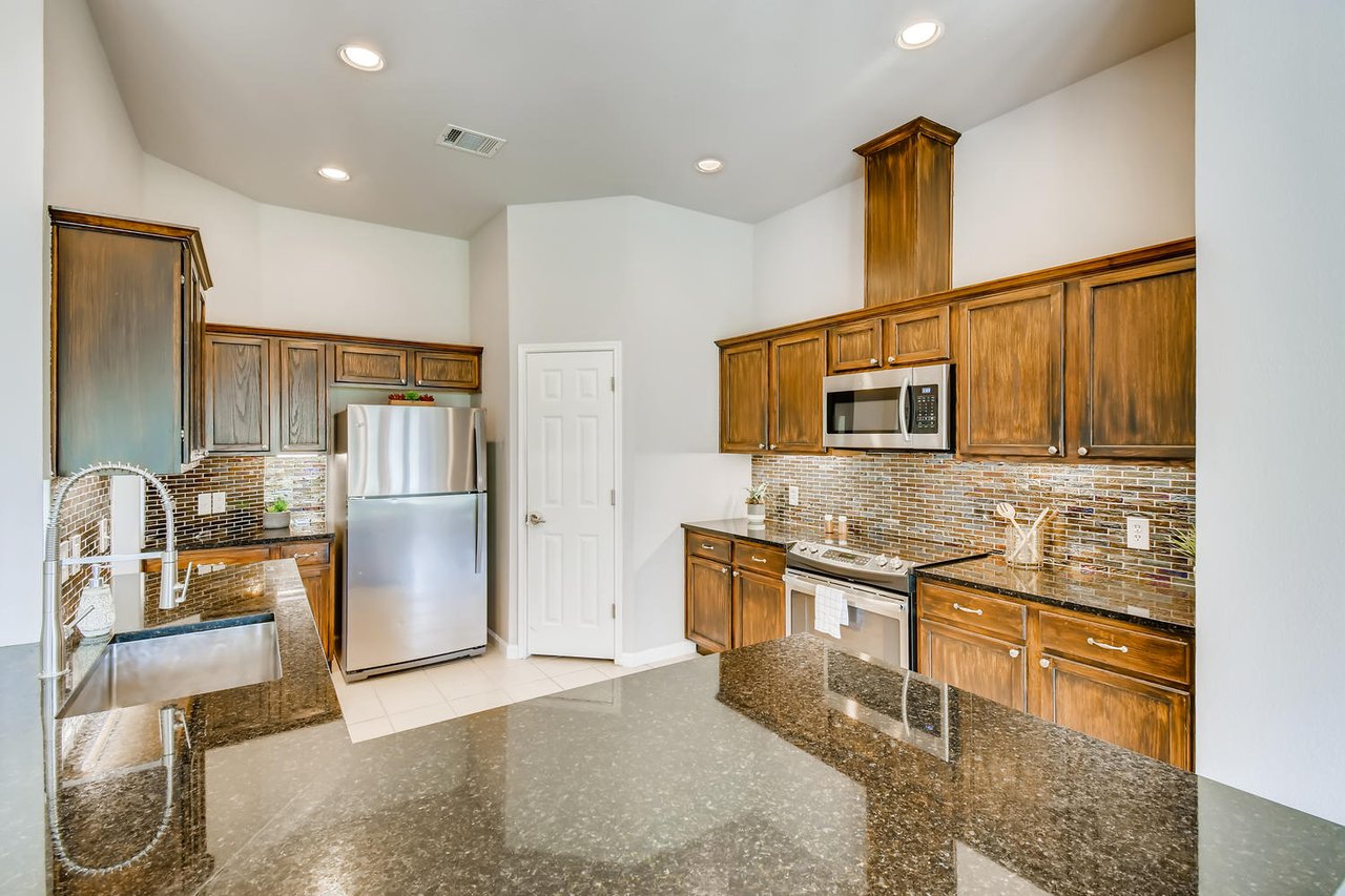 104 Willow Dr