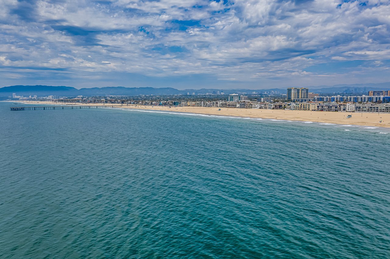 4403 Ocean Front Walk, #203