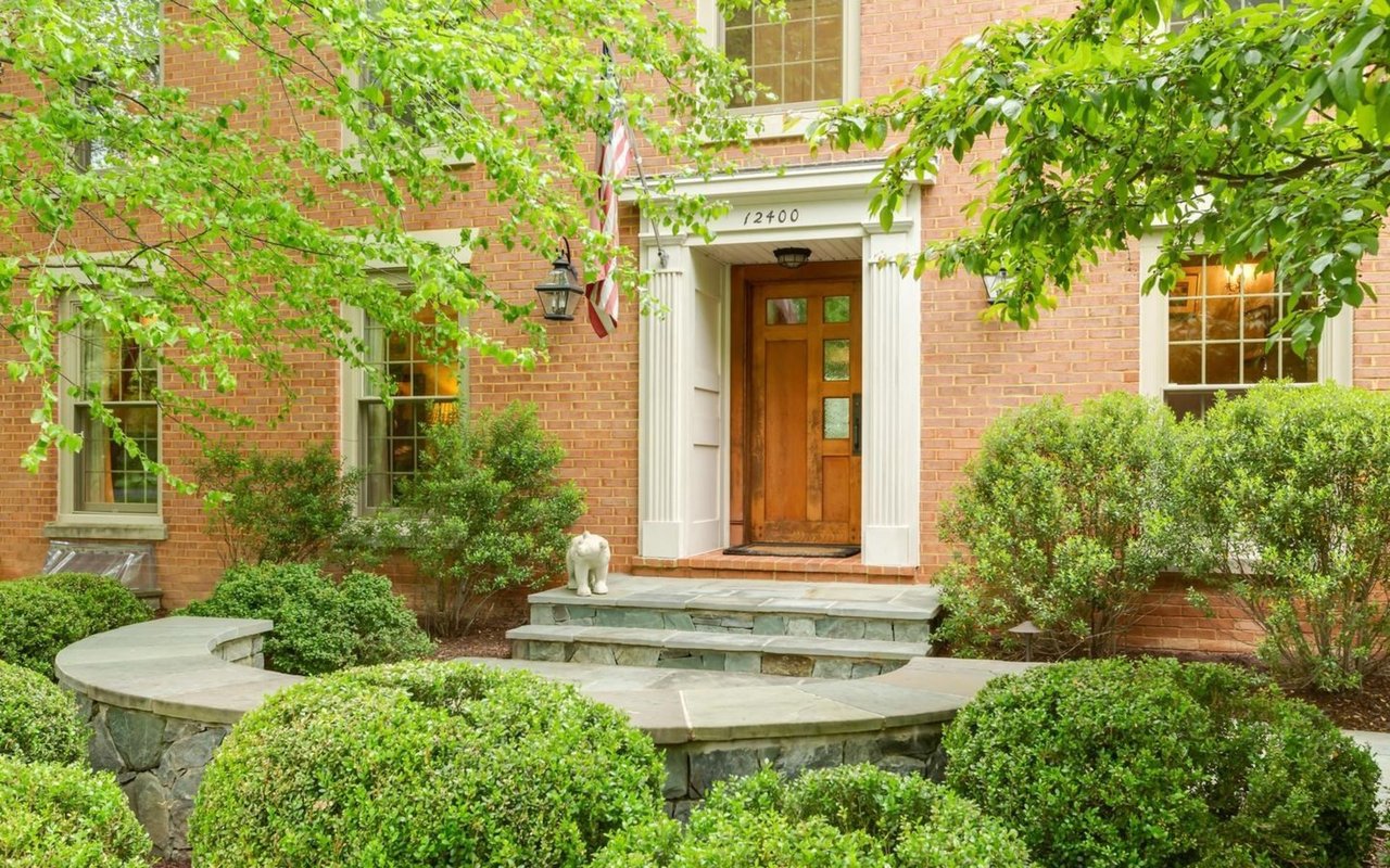 12400 Beall Spring Rd