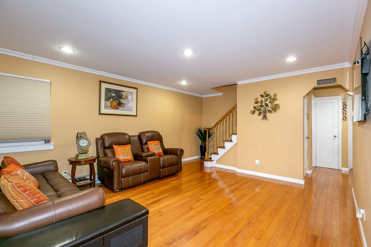 112 N 6th Street, New Hyde Park