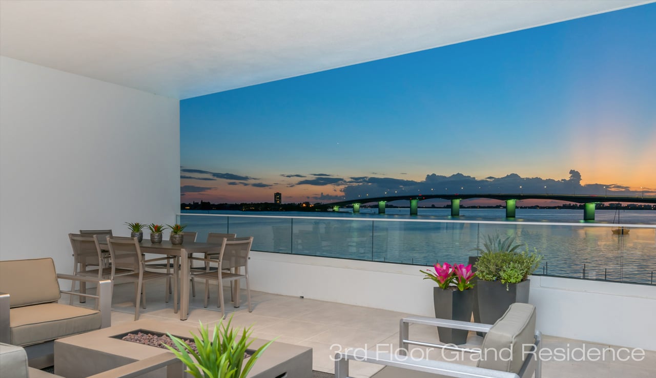 AQUA, #300 Grand Residence 
