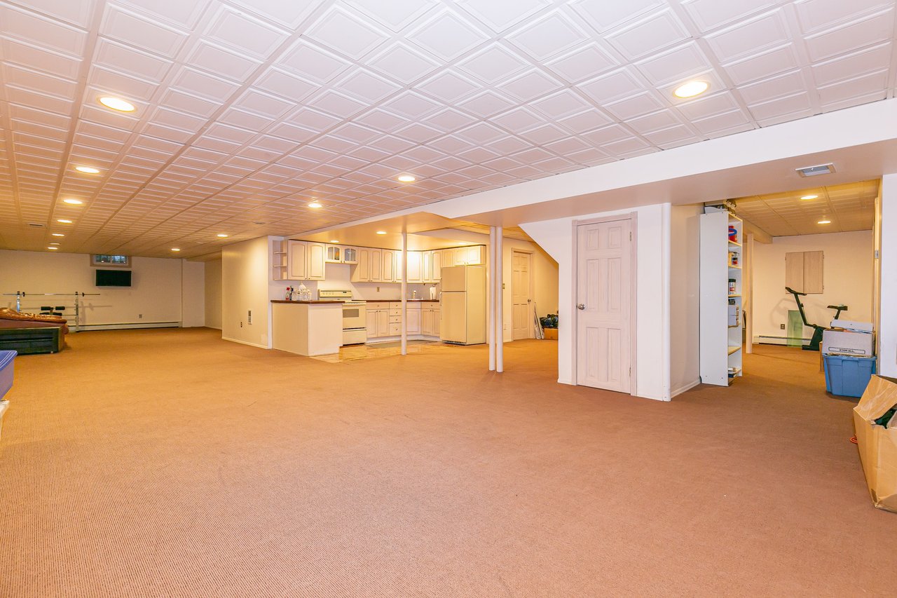 50 Juniper Lane, Muttontown