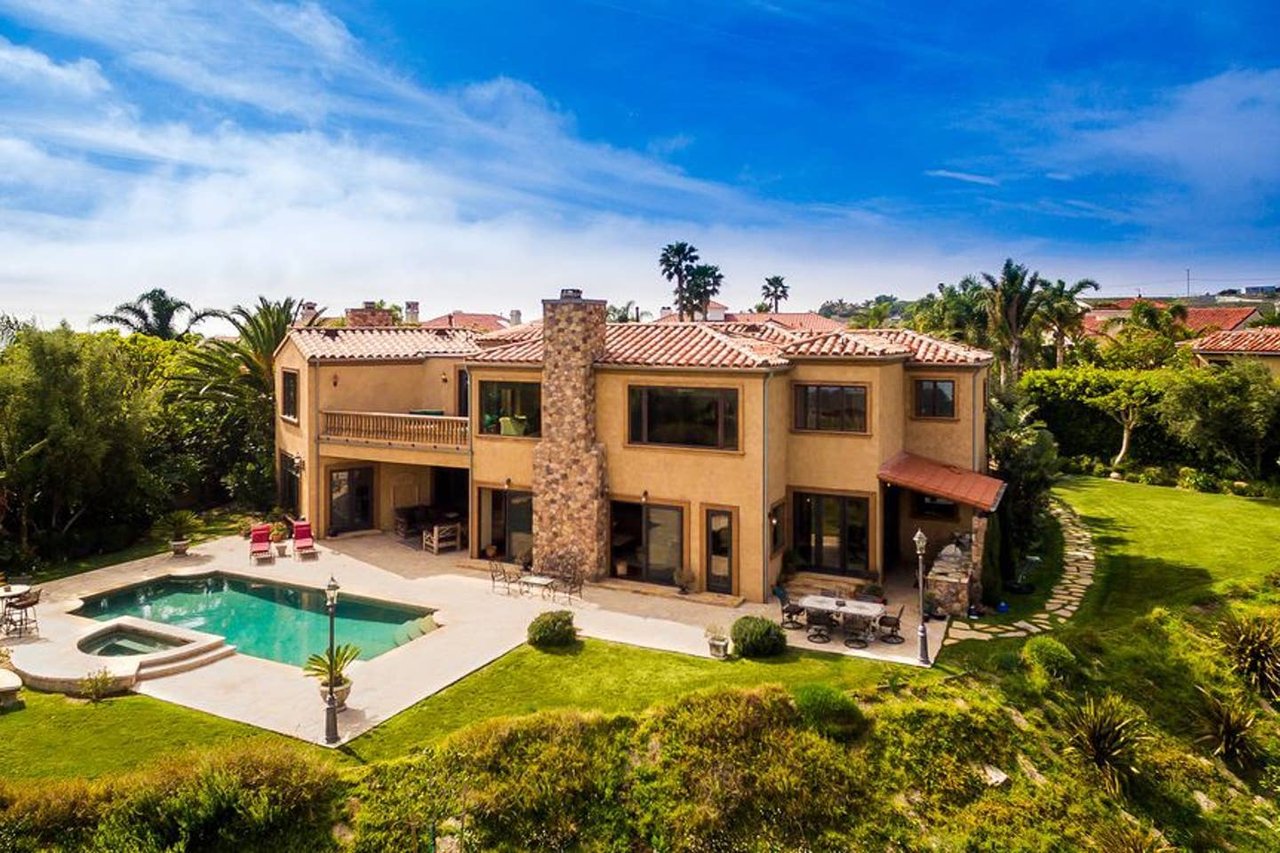 Cascade Villa