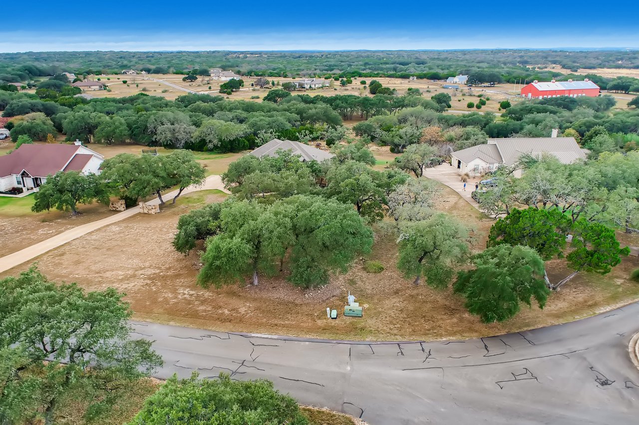 252 Island Oaks Lane