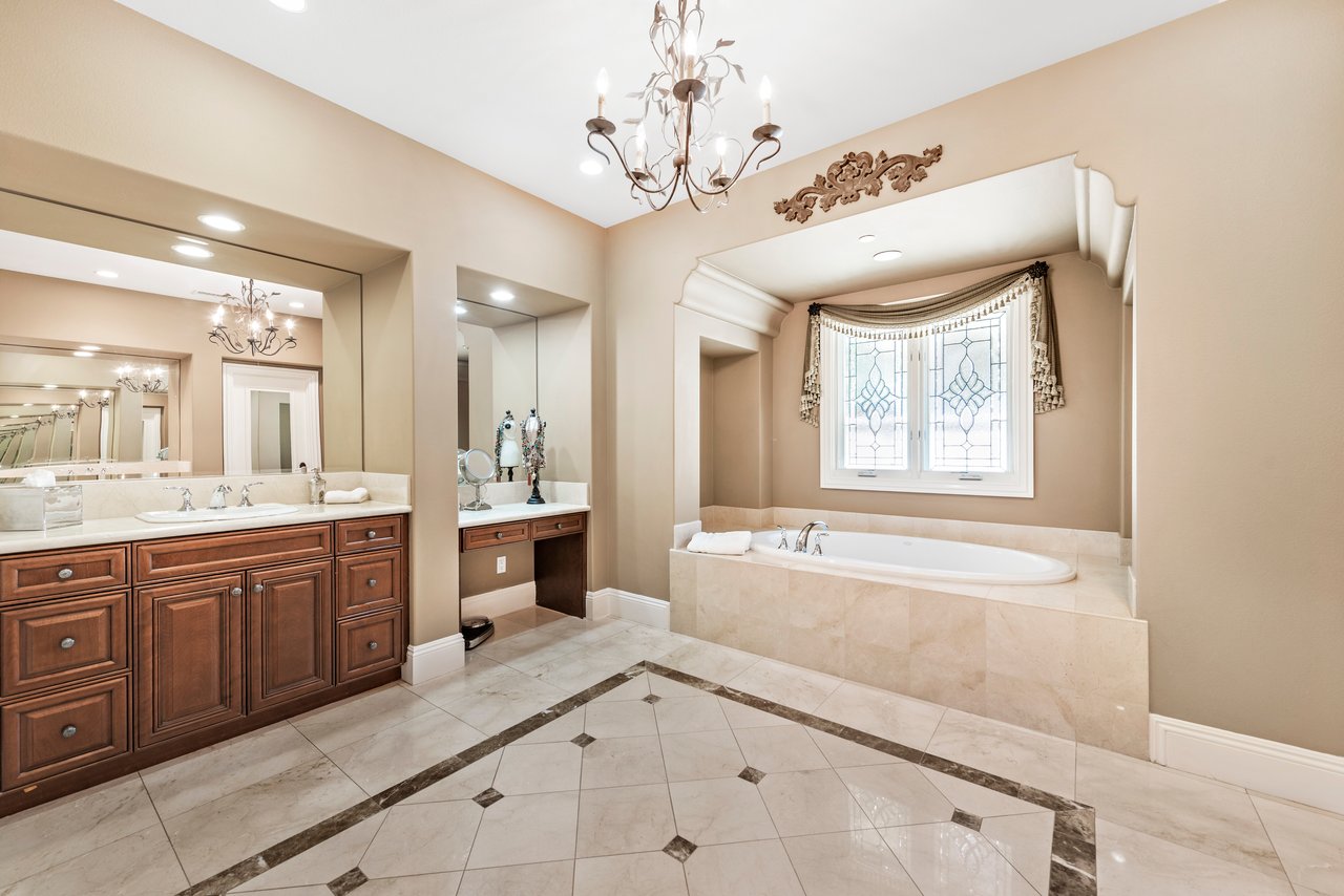 Covenant Hills Estate 