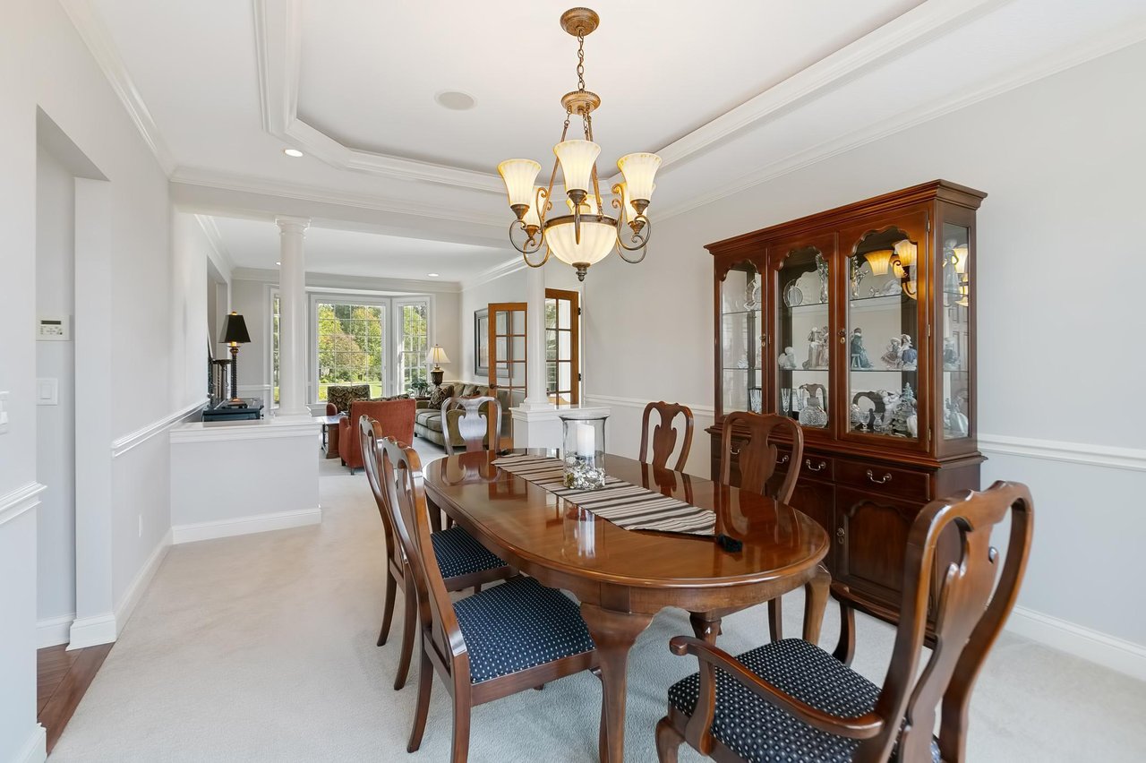 Stunning Eagan Masterpiece!